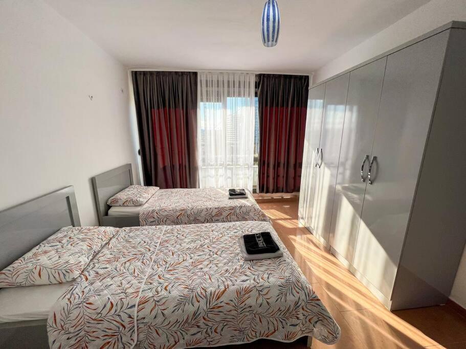 Scanderbeg Square 2Br Apt 티라나 외부 사진