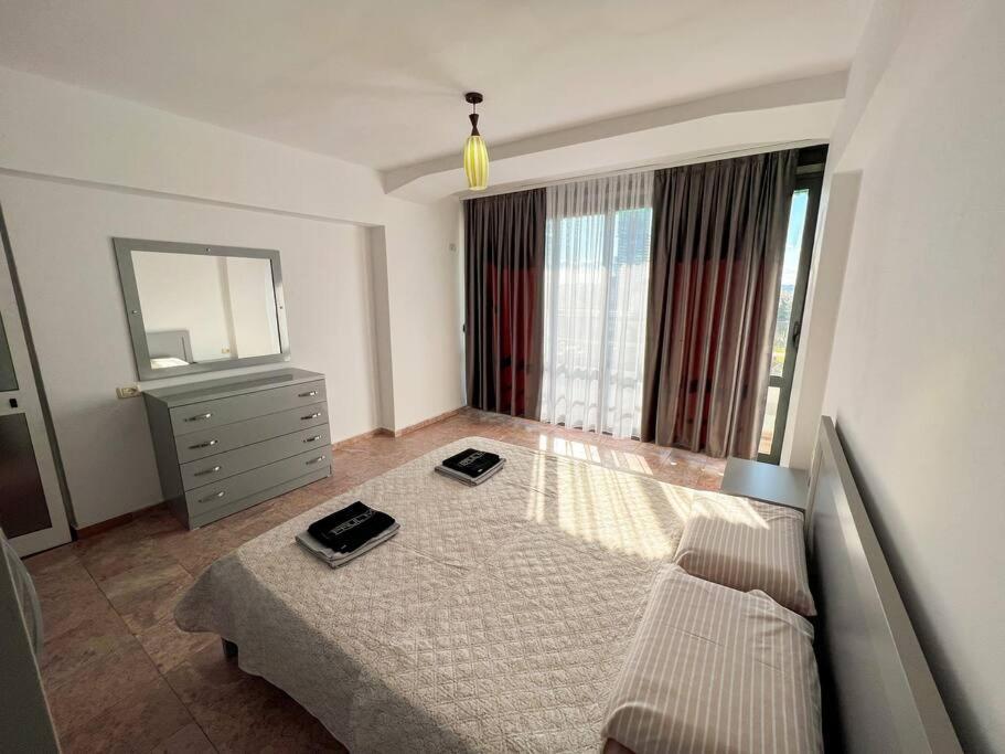 Scanderbeg Square 2Br Apt 티라나 외부 사진