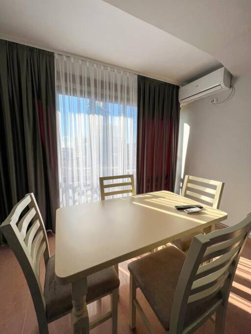 Scanderbeg Square 2Br Apt 티라나 외부 사진